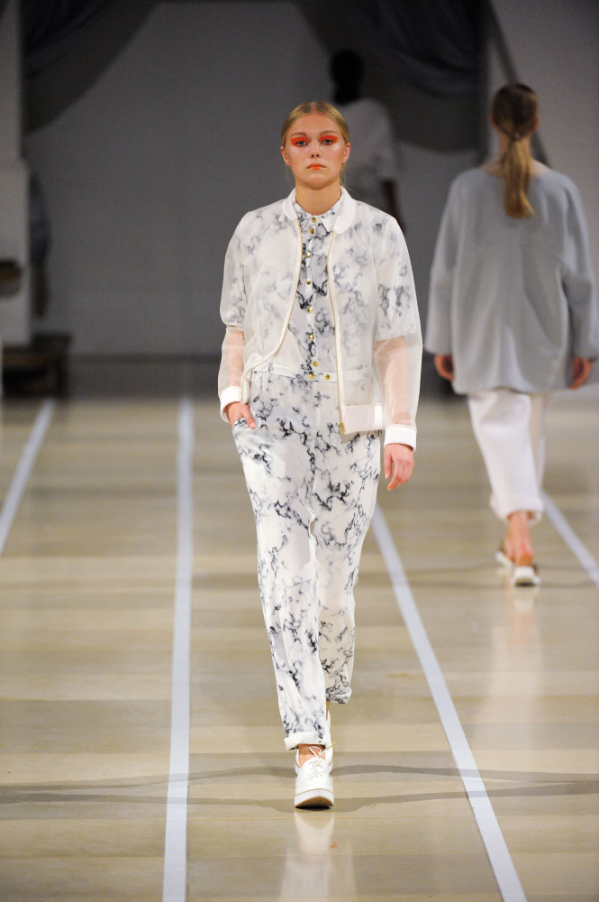 21-Julia_A+2015-00081